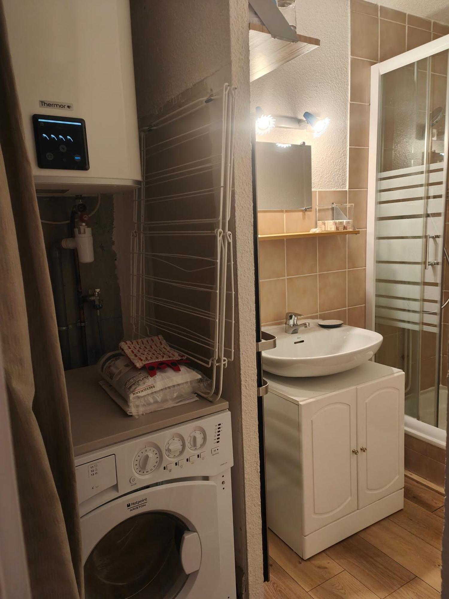 Studio Avec Jardin Et Garage, Proche Super Venosc Λε Ντεζ Αλπ Εξωτερικό φωτογραφία